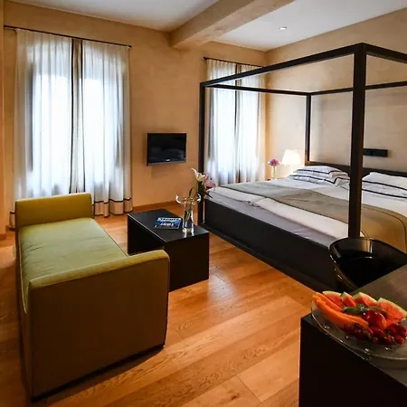 Heritage Hotel Kukuriku 4* Kastav