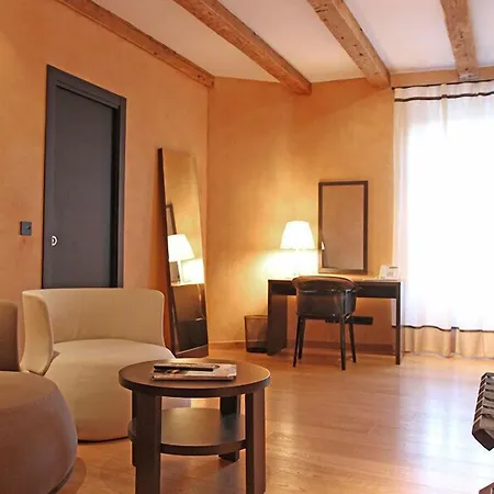 Heritage Hotel Kukuriku 4* Kastav