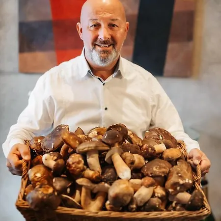 ホテル Heritage Kukuriku カスタヴ