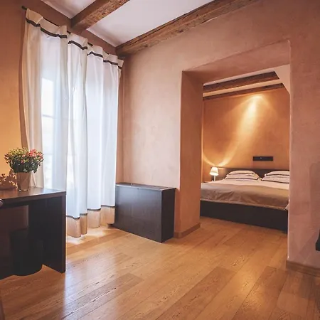 Heritage Hotel Kukuriku Hotel 4*