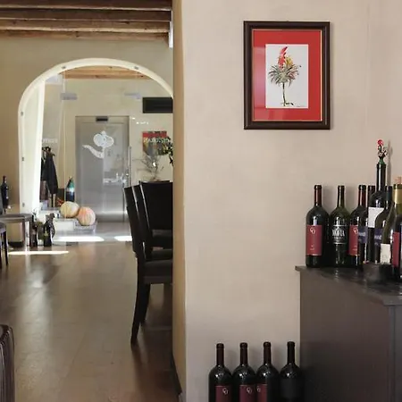 Heritage Kukuriku ホテル カスタヴ