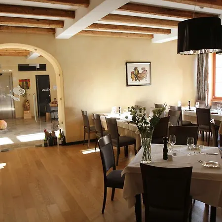 Heritage Kukuriku カスタヴ