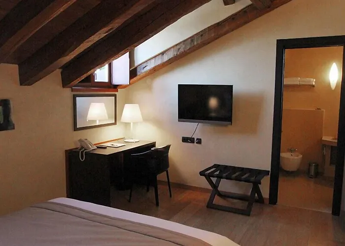 Heritage Kukuriku 卡斯塔